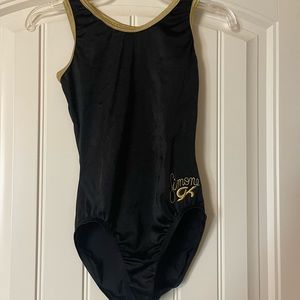 Black and gold Simone Biles Leo